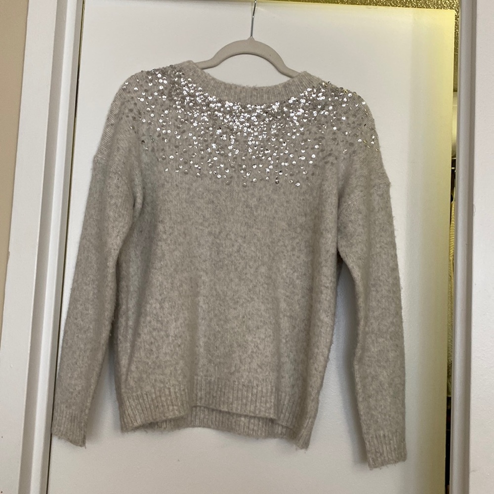 Knit sweater